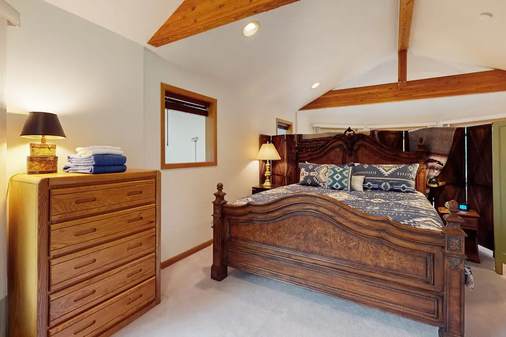 Nature's Perfect Retreat - Wallowa Lookout - Stunning Views, Cozy Comfort