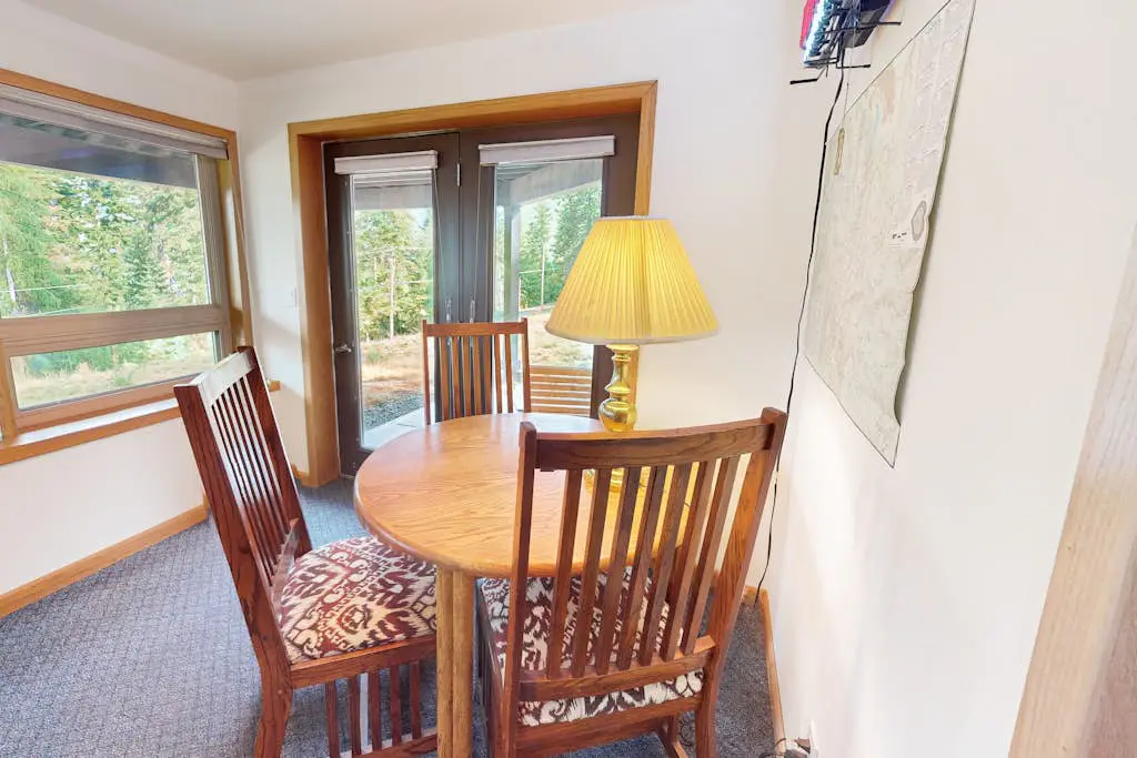 Nature's Perfect Retreat - Wallowa Lookout - Stunning Views, Cozy Comfort