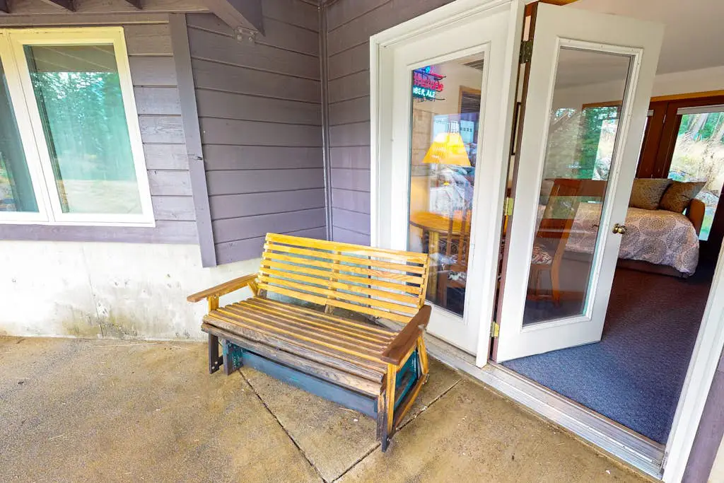 Nature's Perfect Retreat - Wallowa Lookout - Stunning Views, Cozy Comfort