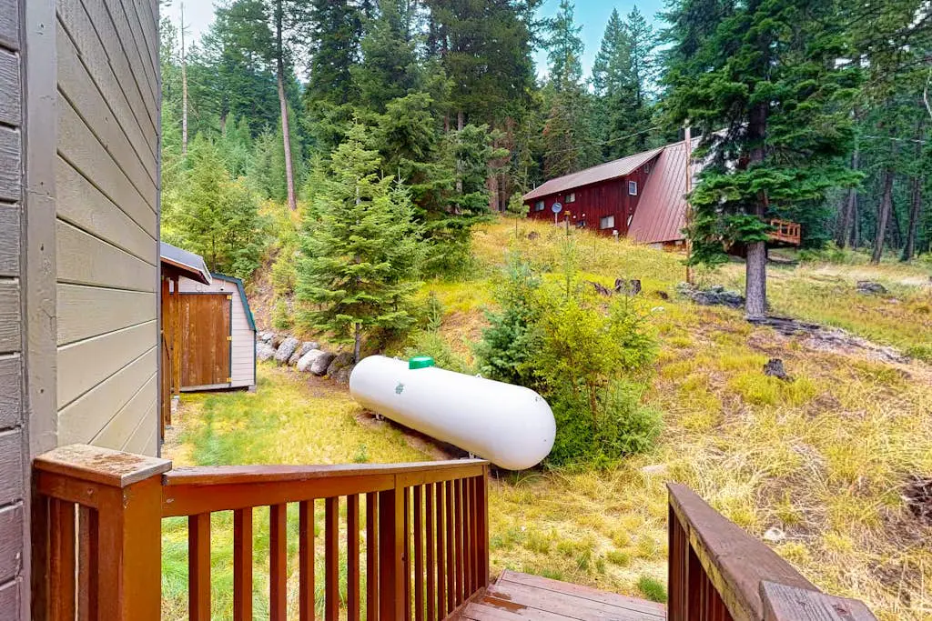 Nature's Perfect Retreat - Wallowa Lookout - Stunning Views, Cozy Comfort
