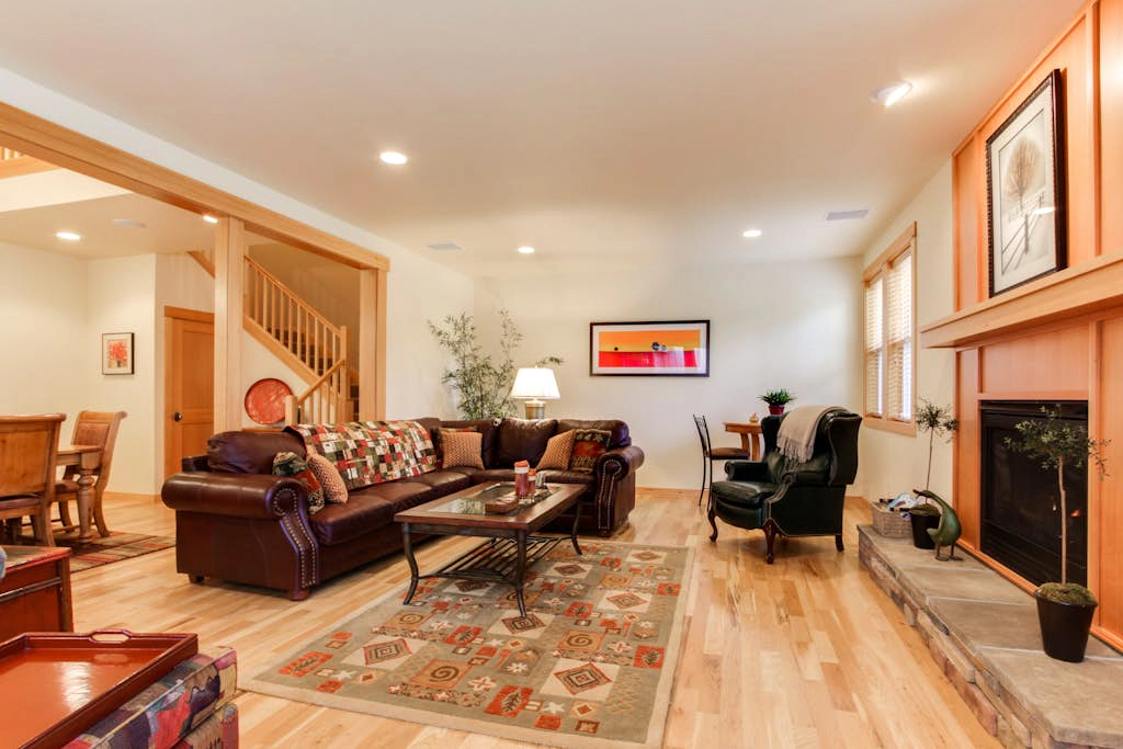 23 Fremont Crossing