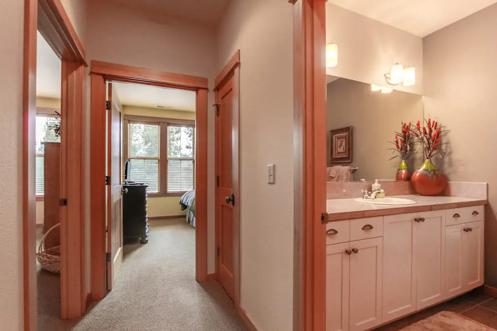 23 Fremont Crossing