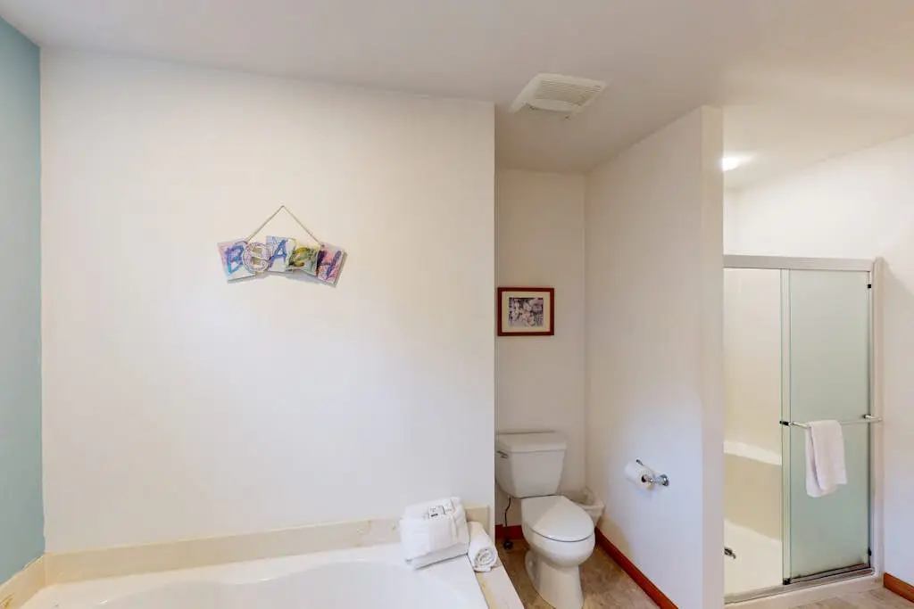 Edgewood Escape