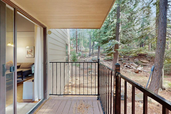 Cute condo with shared pool, hot tub and tennis