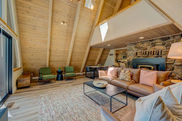 A-frame home w/large deck, game room, wood fireplace & near the lake - dogs ok