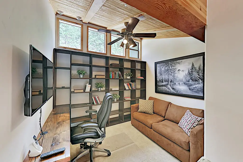 Custom, luxe condo with panoramic lake & mountain views & fireplaces