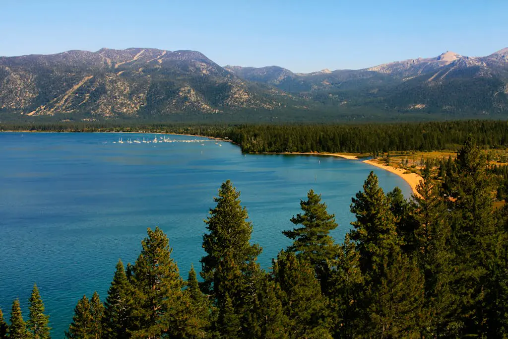 Custom, luxe condo with panoramic lake & mountain views & fireplaces