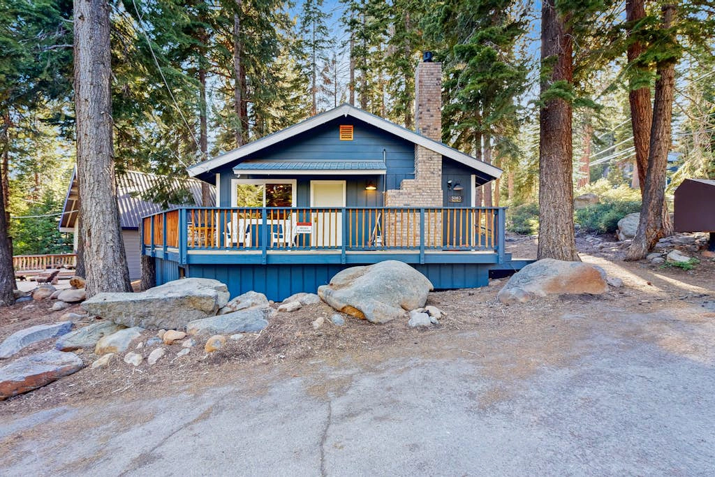 Charming Lake Tahoe Cabin