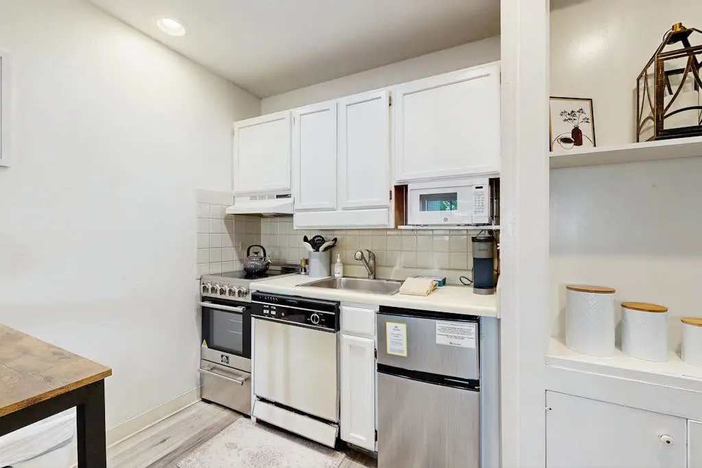 Lakeland Village Lodge Living #213