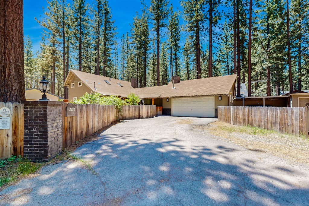 Hank Monk Manor