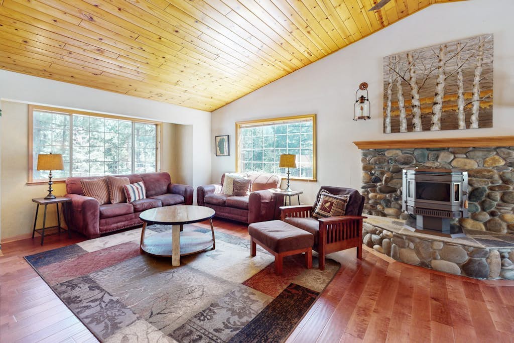 Gold Dust Getaway with Foosball, Big Deck & Forest Views - Near Slopes