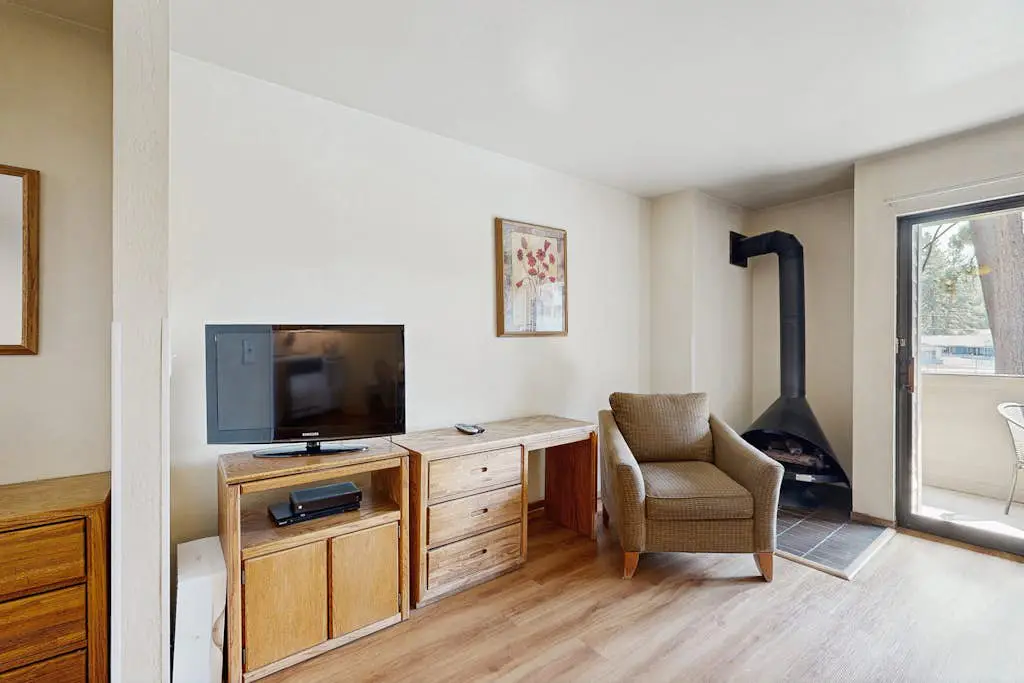 Lakeland Village 114