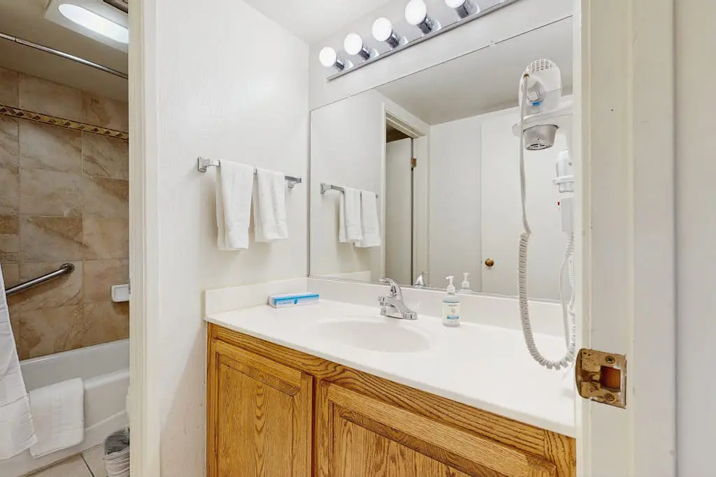 Lakeland Village 114