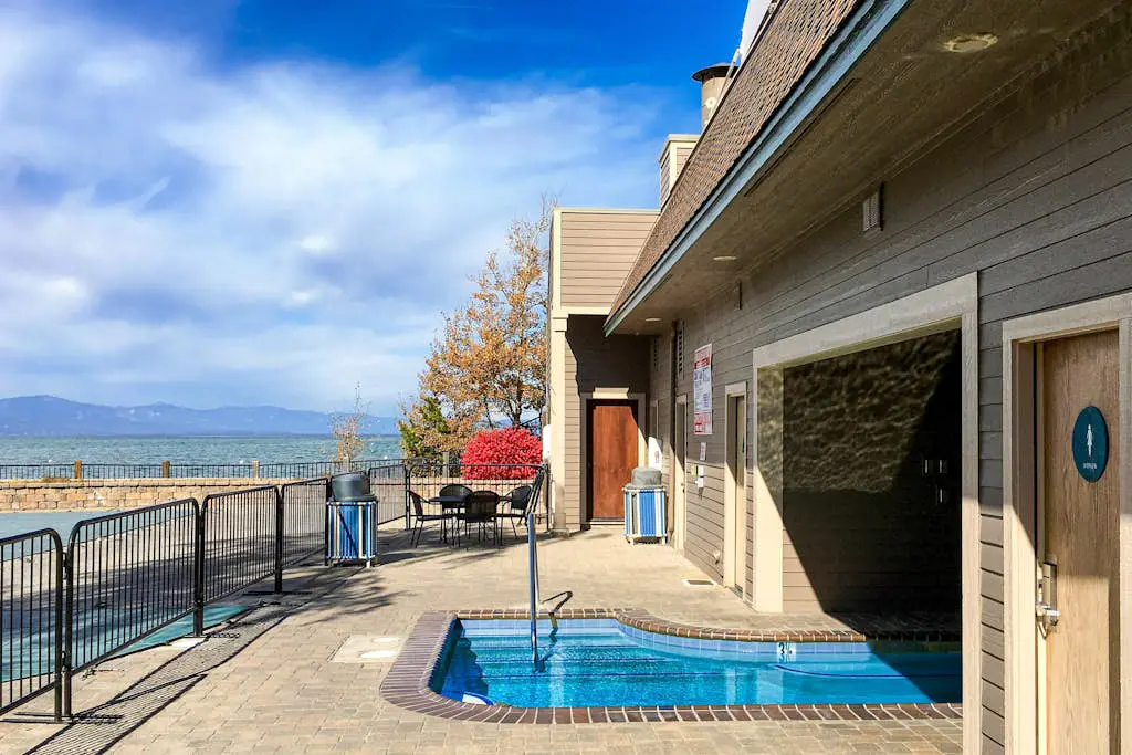 Lakeland Village 114