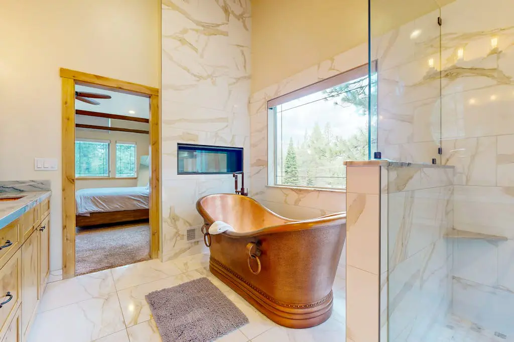 Luxury Mountain Retreat