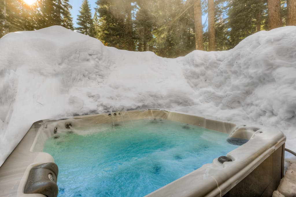 Inviting home in Northstar Ski Resort with private hot tub & sauna, pool access