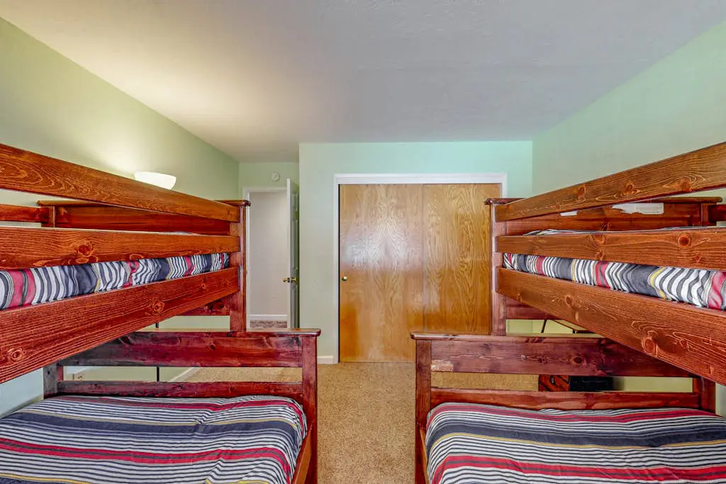 Cozy Retreat - On Golf Course, Near Skiing, Hot Tub