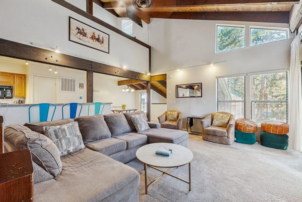 Modern home with pool, hot tub, & free WiFi - near the lake & ski lifts