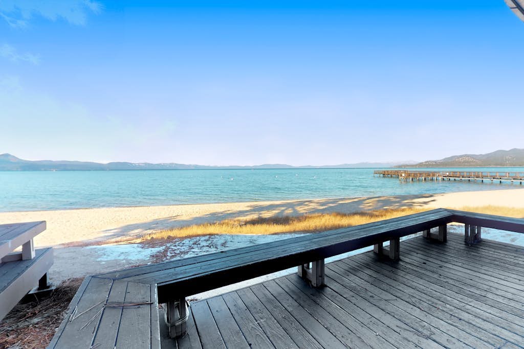 All-season adventure awaits at this lakefront gem with amazing views & amenities