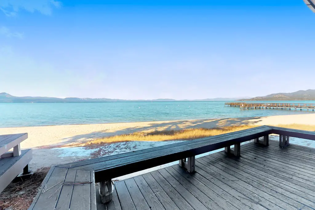 All-season adventure awaits at this lakefront gem with amazing views & amenities