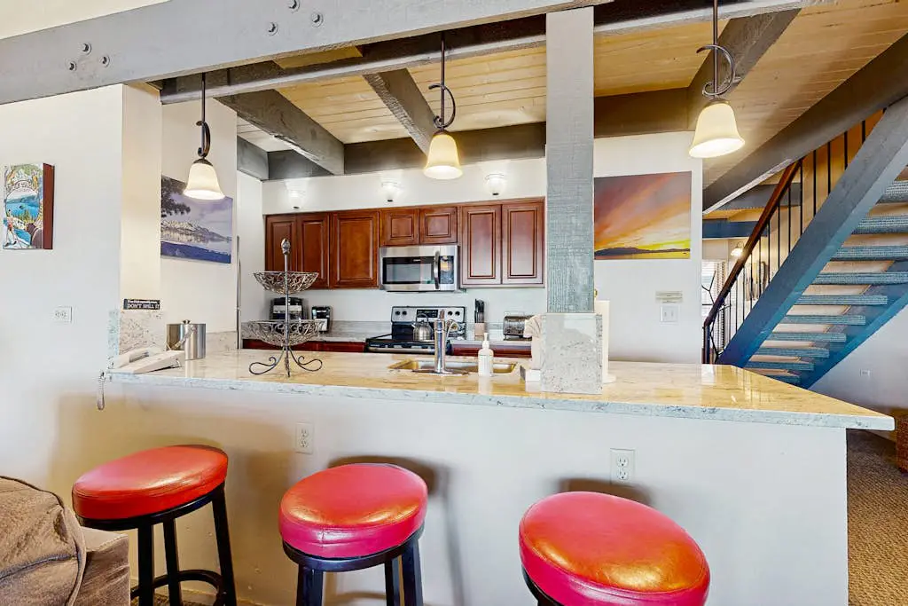 All-season adventure awaits at this lakefront gem with amazing views & amenities