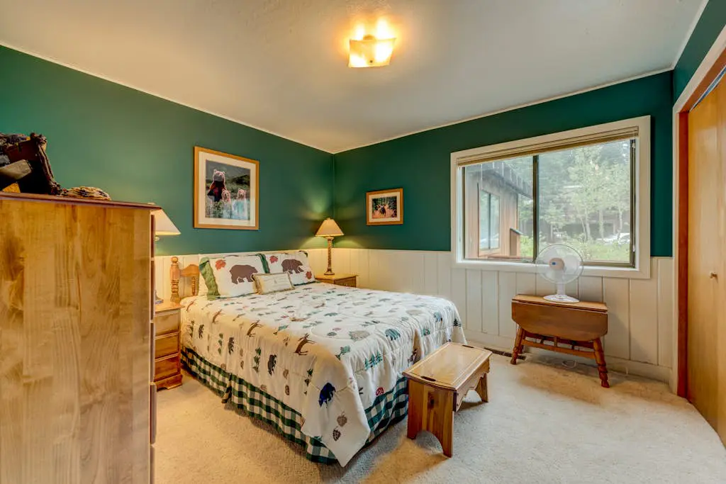 Grizzly Cabin