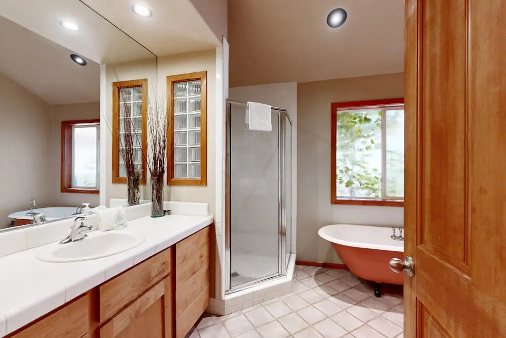 Lake Tahoe Cabin with Hot Tub, Private Studio & Yard - Near Resorts