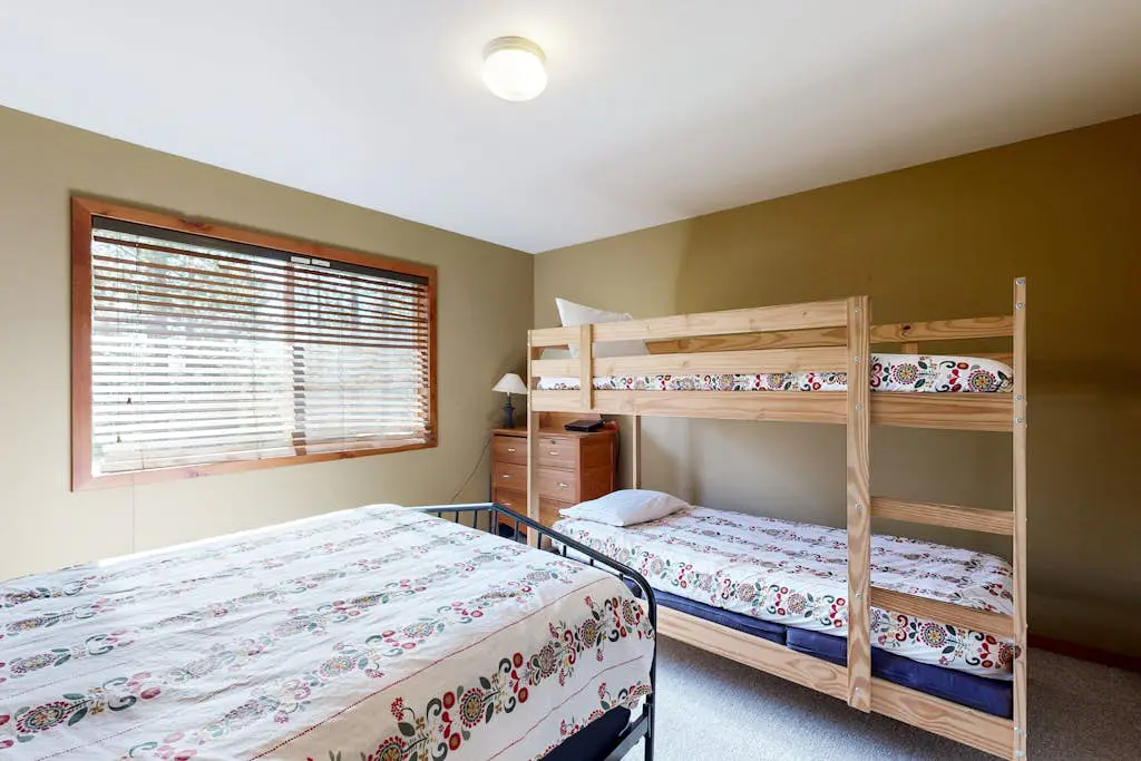 Lake Tahoe Cabin with Hot Tub, Private Studio & Yard - Near Resorts