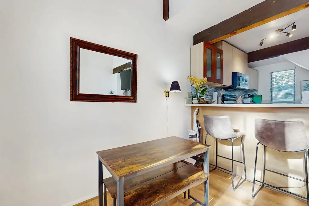Cozy and Convenient Condo with Fireplace, Deck, W&D, Close to Town, Lake, Trails