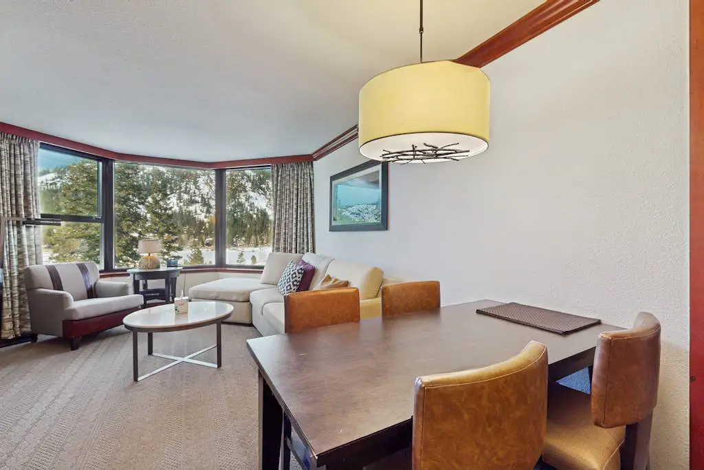 Ski-In, Ski-Out Squaw Creek Retreat - 2 Adjacent Suites - Pools & Hot Tubs