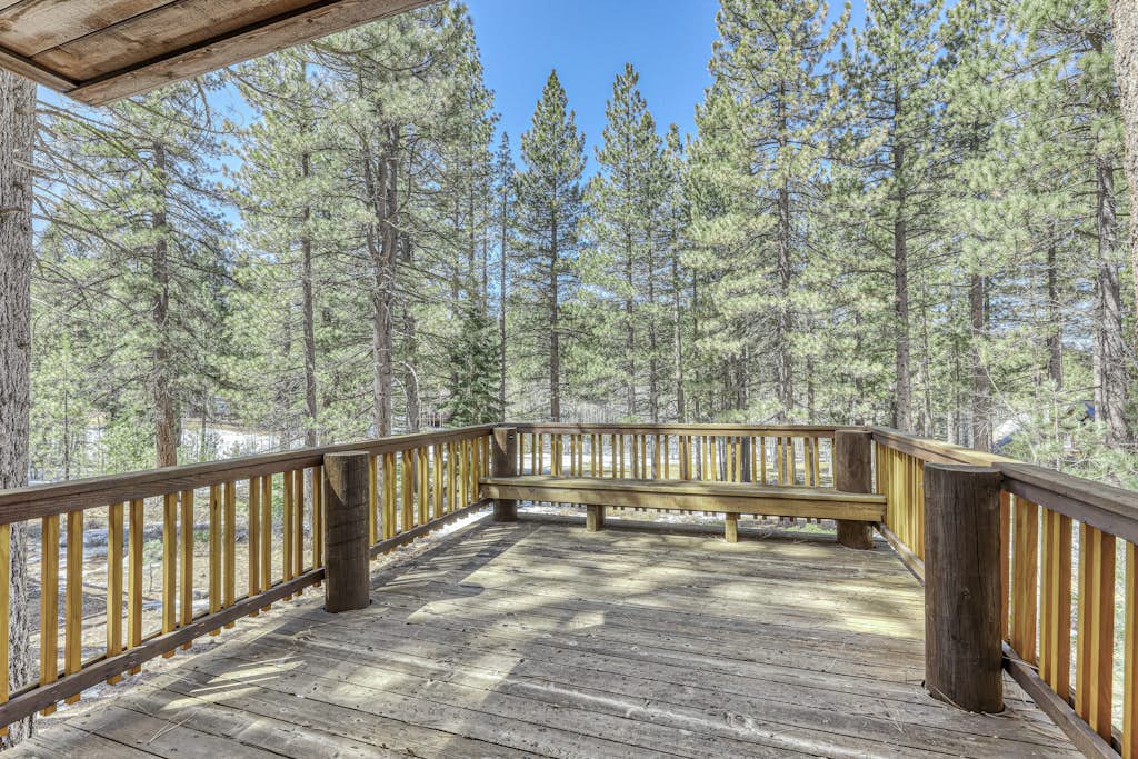 Dreamy Ski Retreat W/ Private Patio, Shared Pool/Hot Tubs, Free WiFi & More