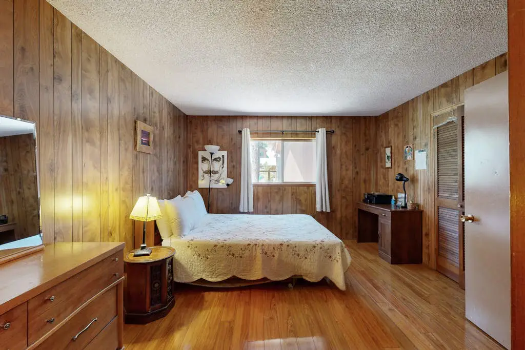 Dog-Friendly Tahoe City House Near Hiking and Skiing - Walk to Lake