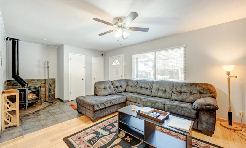 Wonderful year-round escape near skiing & lake with pool, hot tub, & deck