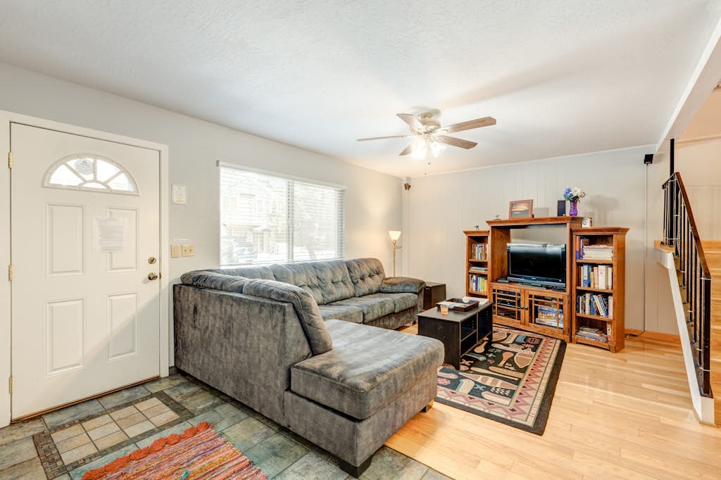 Wonderful year-round escape near skiing & lake with pool, hot tub, & deck