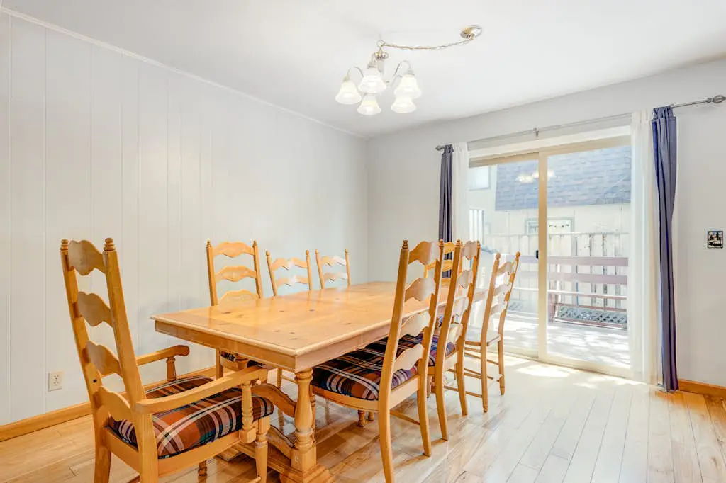 Wonderful year-round escape near skiing & lake with pool, hot tub, & deck