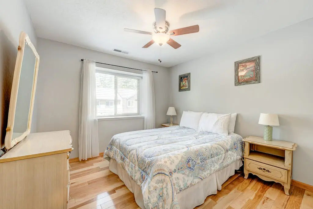 Wonderful year-round escape near skiing & lake with pool, hot tub, & deck