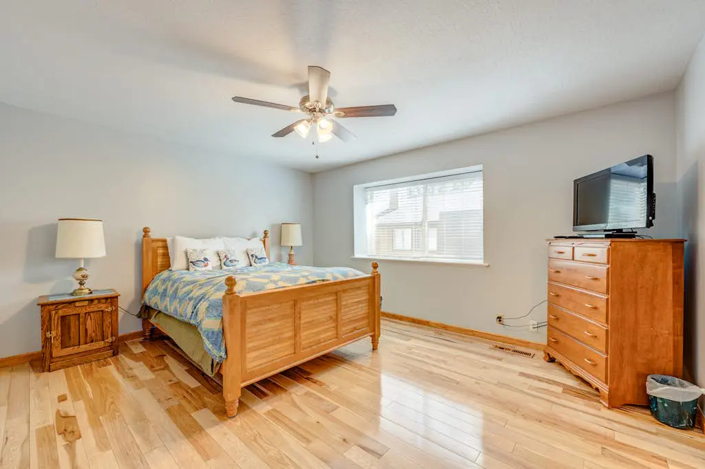 Wonderful year-round escape near skiing & lake with pool, hot tub, & deck