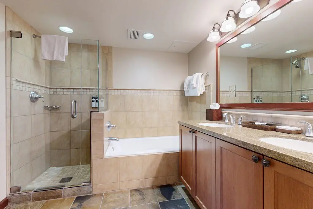 Everline Resort & Spa 810 & 812