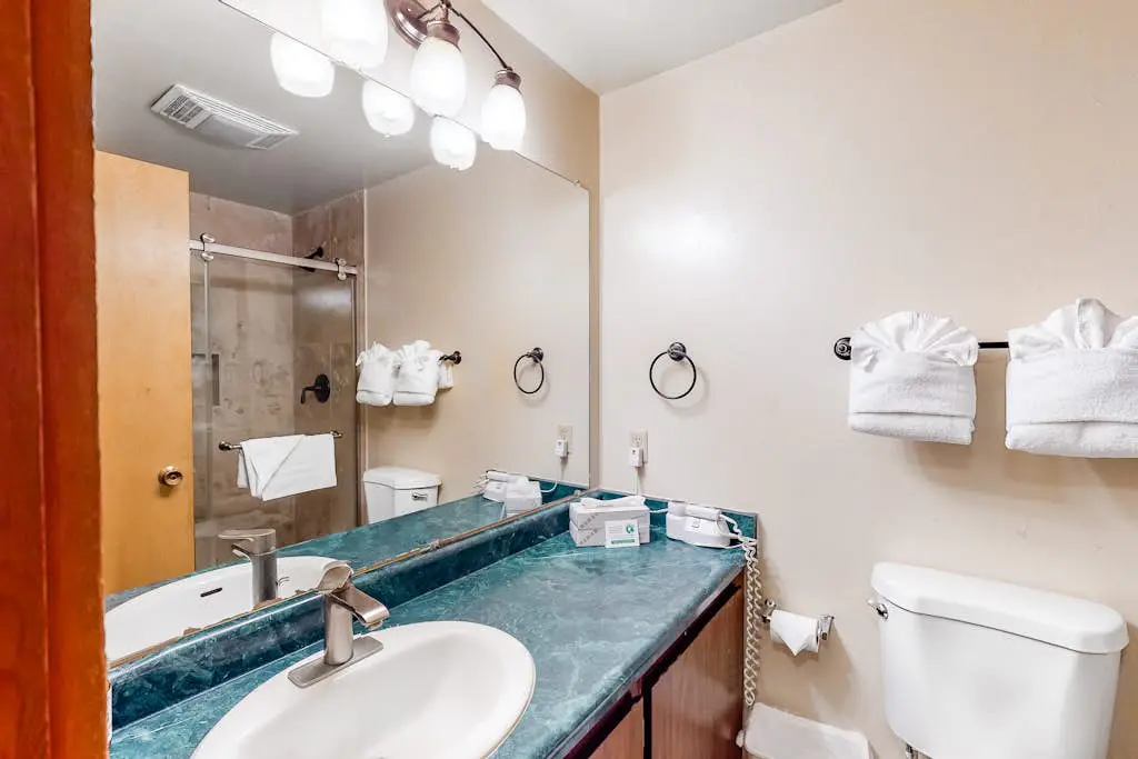 Master Units 18A & B at Granlibakken