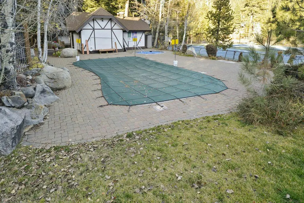 Olympic Pines Lodge