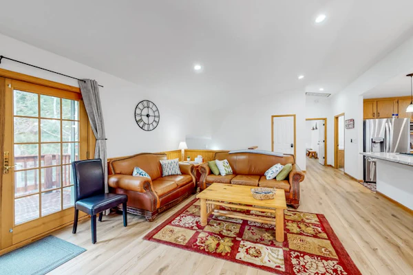 Mountain Home w/Decks, Gas Grill, & Fireplace - Near Northstar California Resort