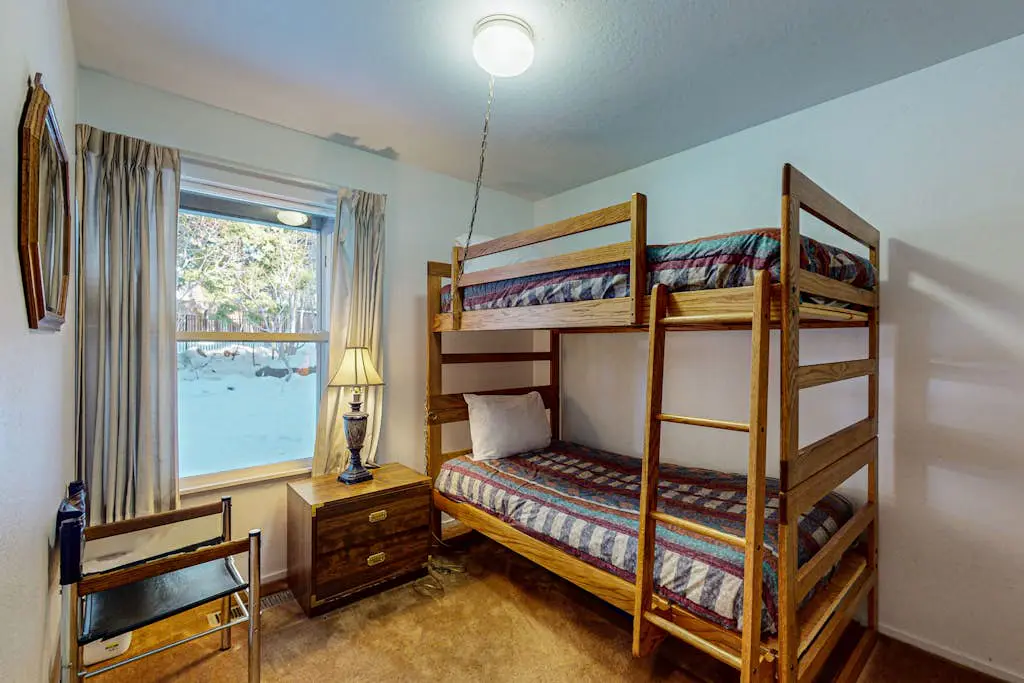 Sunny, Family-Friendly Condo - Near the Lake