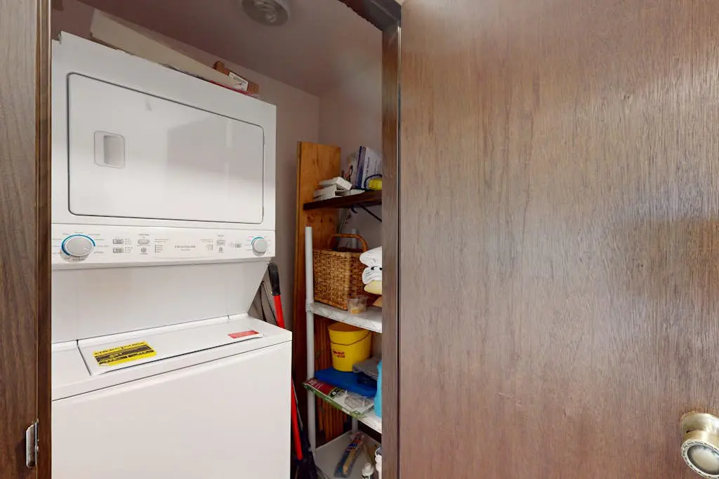 Sunny, Family-Friendly Condo - Near the Lake