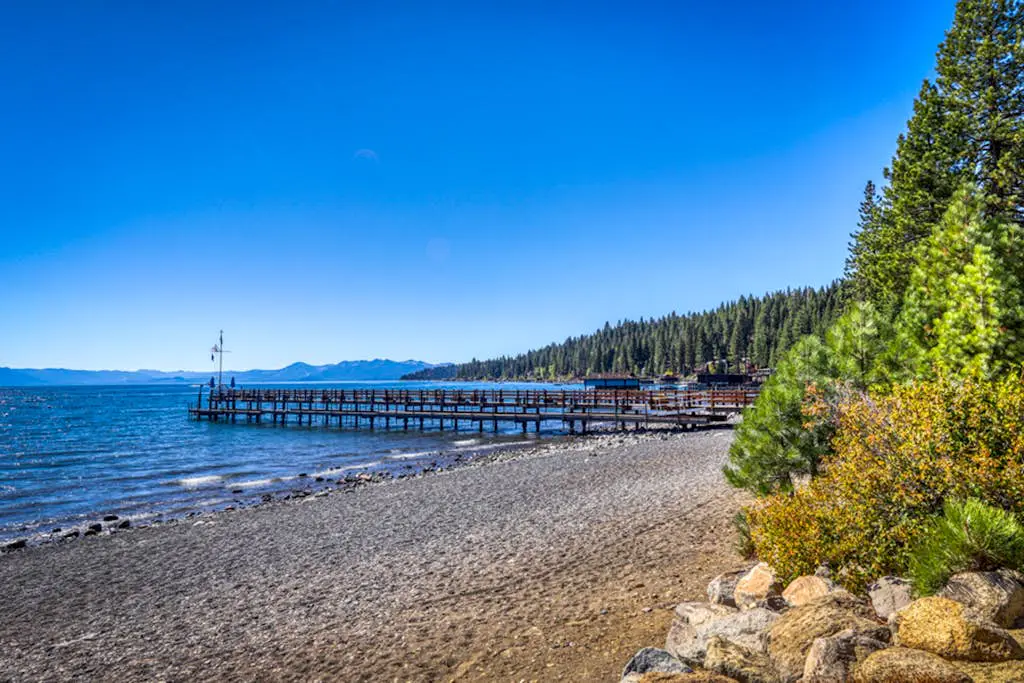 Homey Family Condo with Shared Pool, Hot Tub, Tennis & Lovely Lake Views
