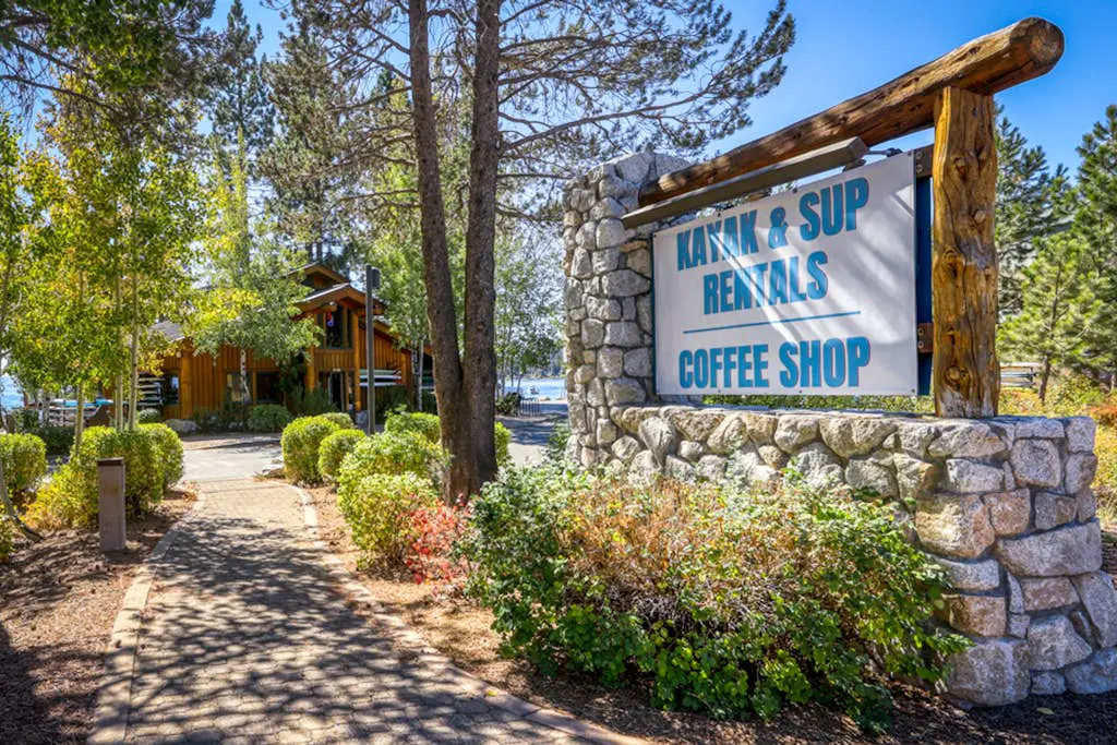 Homey Family Condo with Shared Pool, Hot Tub, Tennis & Lovely Lake Views