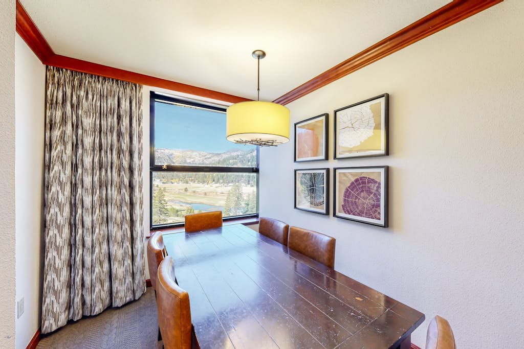 Everline Resort & Spa Ski-in-ski-out luxury, pools, hot tub, & golf