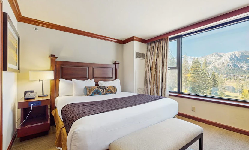 Resort at Squaw Creek gem with amazing views of Squaw Valley, ski-in/ski-out