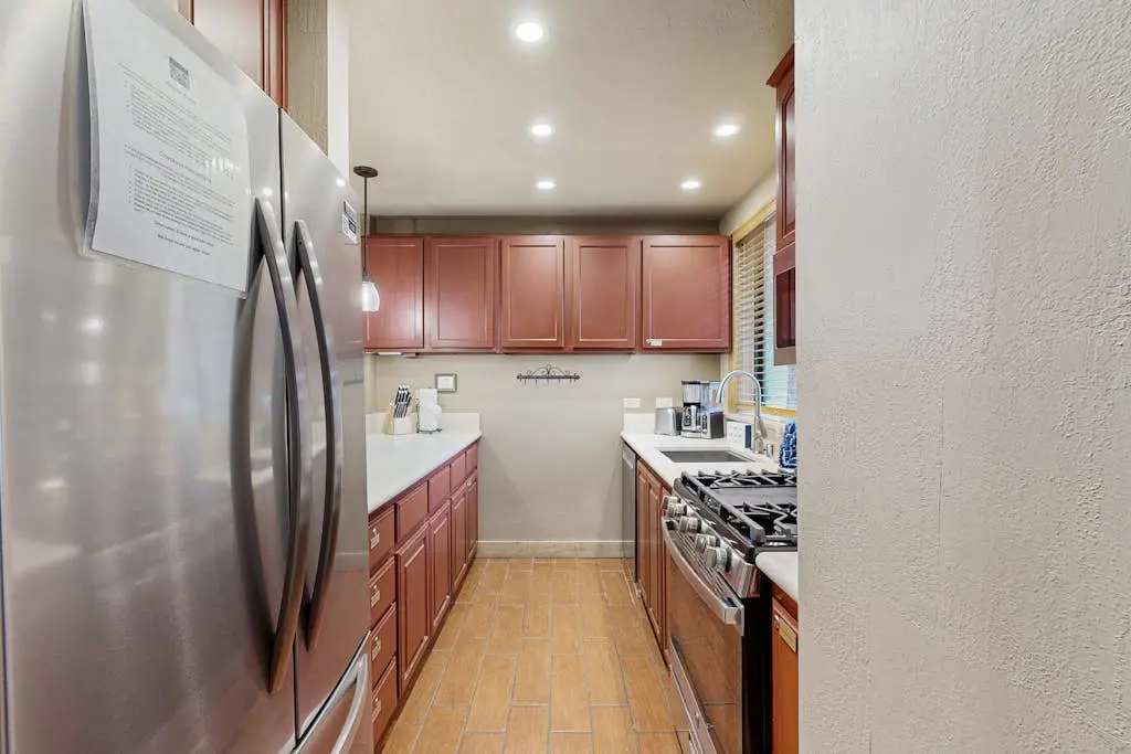 Secluded Getaway with Free WiFi plus a Rec Center with a Pool & Hot Tub