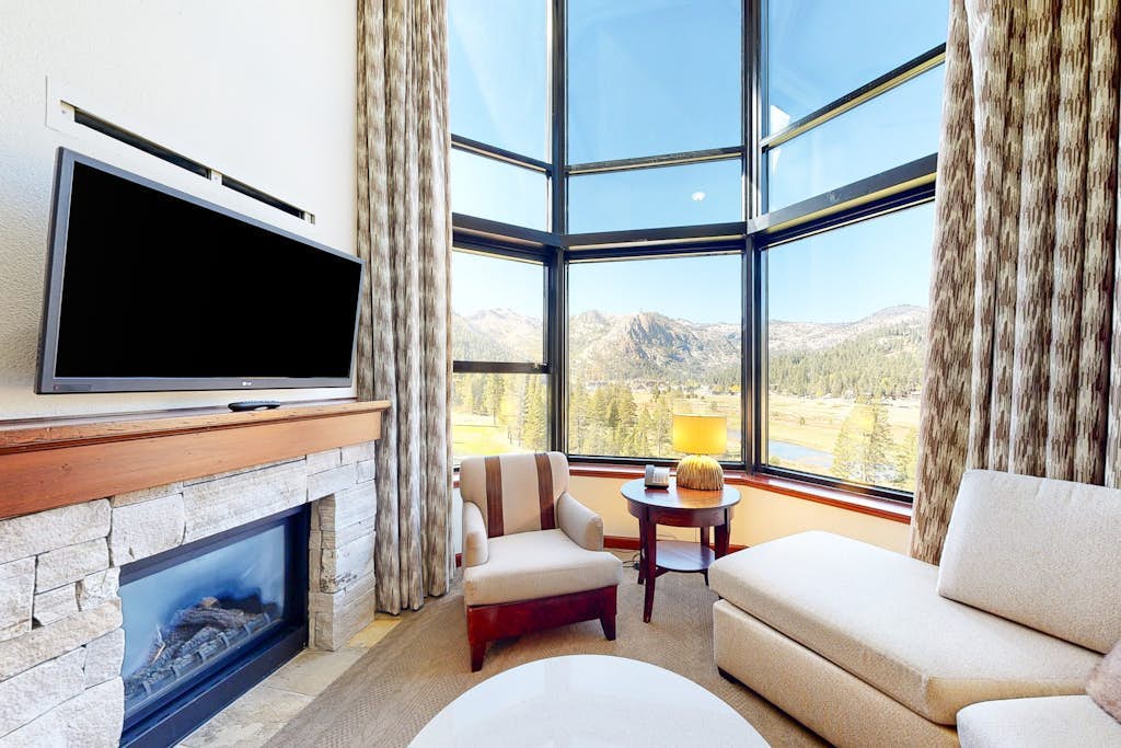 Everline Resort & Spa 810