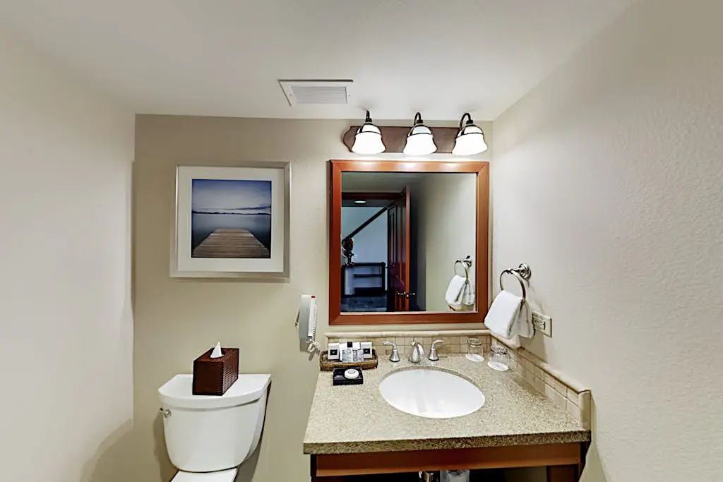 Everline Resort & Spa 810